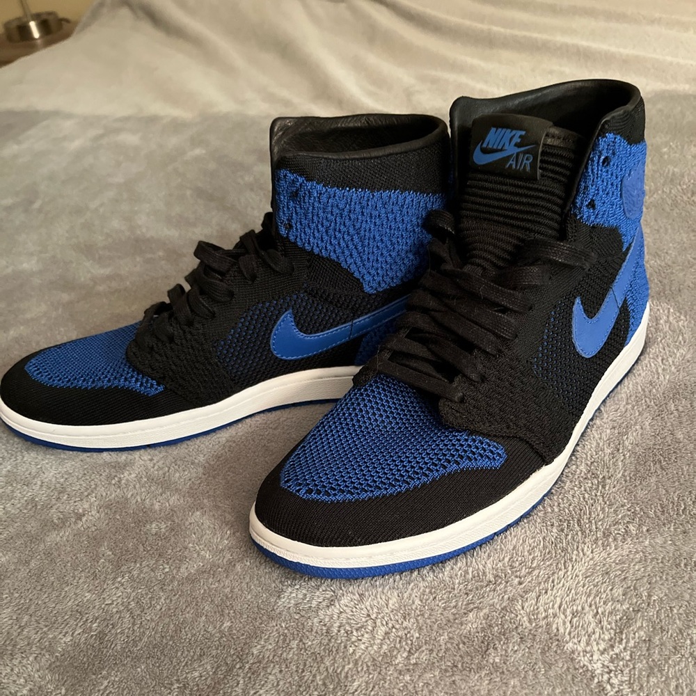 Nike air Jordan flyknit blue